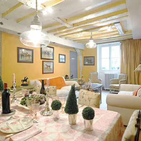 Apartment Les Maisons De Delphine Sainte Chapelle *